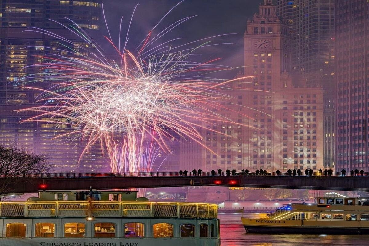 Chicago: Fireworks Cruise with River or Lake Viewing Options - Photo 1 of 9